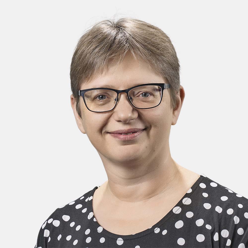 Bethina Larsen -Kirkeadministration